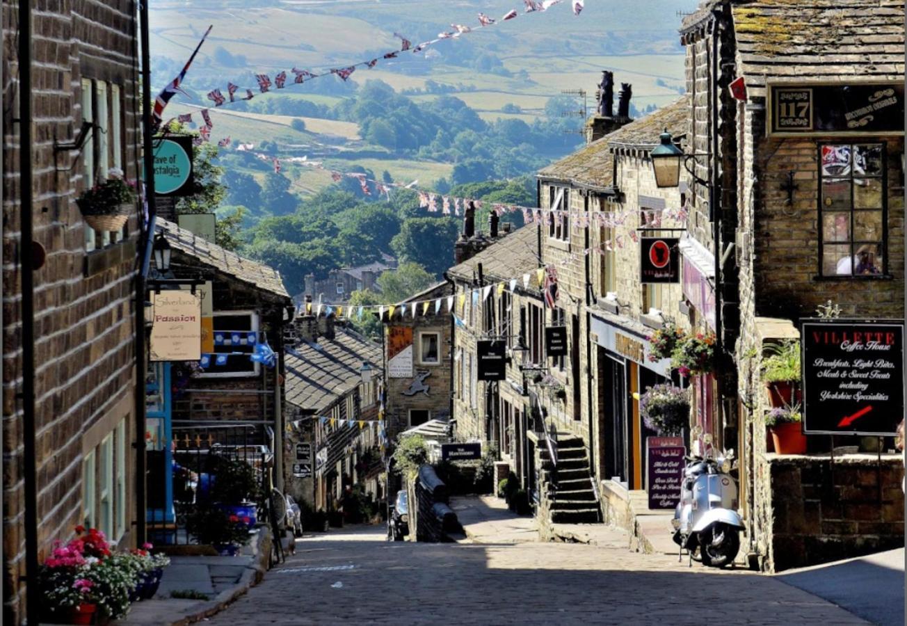 Prince St Cottage - Haworth - Sleeps 4 Ngoại thất bức ảnh