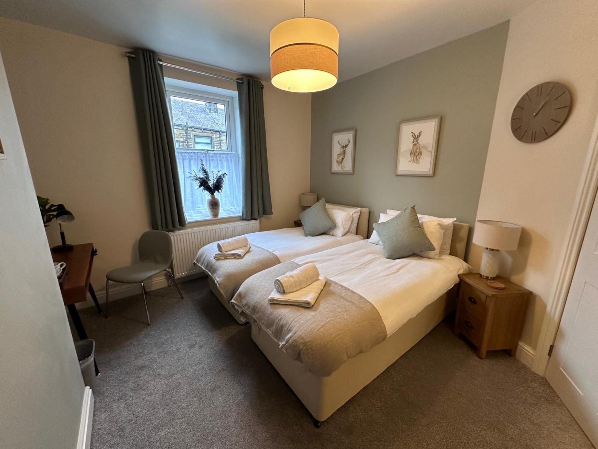 Prince St Cottage - Haworth - Sleeps 4 Ngoại thất bức ảnh
